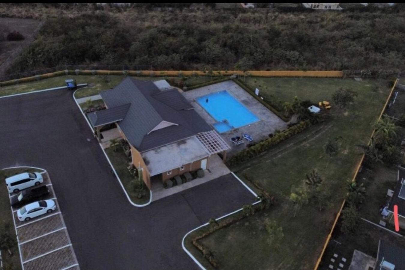 Jhadano 3Br Pool & Gym Shuttle Gated Villa Florence Hall Exterior photo