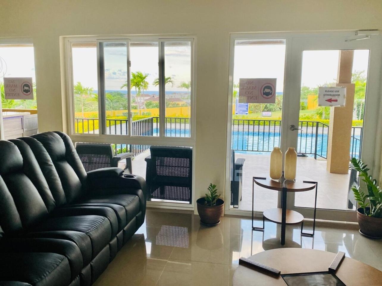 Jhadano 3Br Pool & Gym Shuttle Gated Villa Florence Hall Exterior photo
