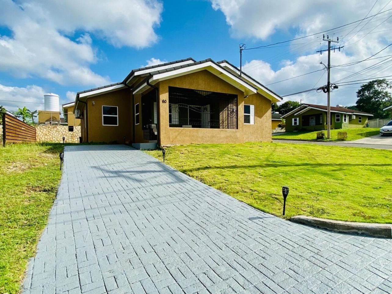 Jhadano 3Br Pool & Gym Shuttle Gated Villa Florence Hall Exterior photo